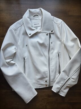 BLANKNYC White Faux Leather Moto Jacket Size Medium Biker Style